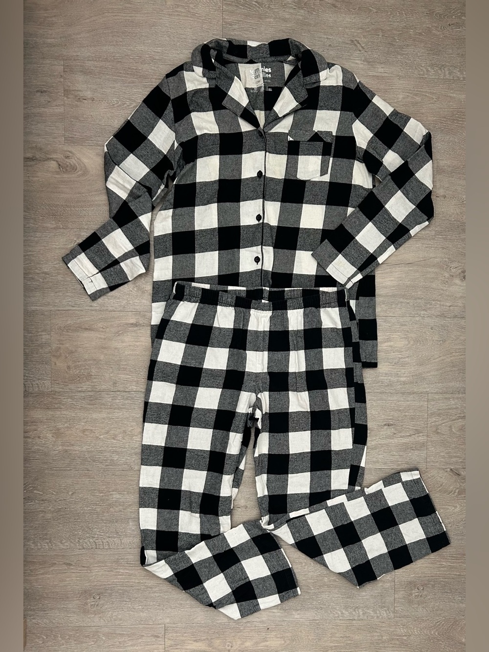 Kids Black & White Buffalo Plaid Pajama Set - Button-Front Sleepwear
